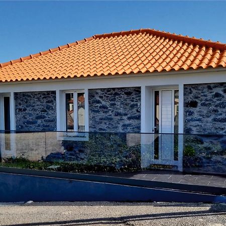 My Little Home Cottage 2 Bedrooms - Soulful Stays Porto Moniz Exterior photo